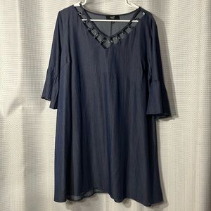 NAÏF Women’s Mid 3/4 length Bell Sleeve Mid Dress size 1X